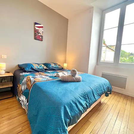 Le Cassiopee ~ T3 Avec Parking Proche Centre * Poitiers