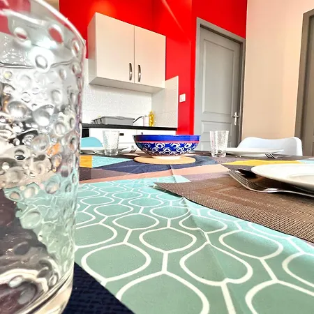 Le Cassiopee ~ T3 Avec Parking Proche Centre * Poitiers