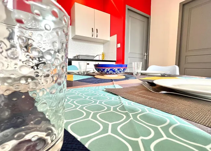 Le Cassiopee ~ T3 Avec Parking Proche Centre * Poitiers