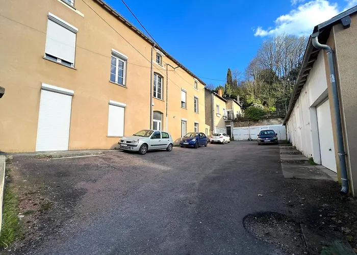 Apartment Le Cassiopee ~ T3 Avec Parking Proche Centre *